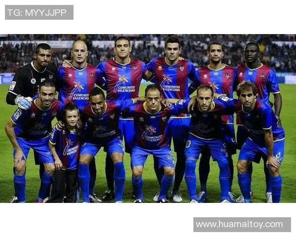 史特拉斯堡与亚眠激战在即谁能在法甲赛场上笑到最后 史特拉斯堡与亚眠激战在即谁能在法甲赛场上笑到最后